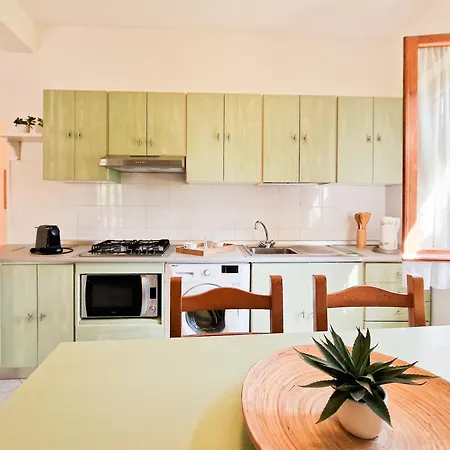 Casa Lucia Marina Di Campo * Pila (Livorno)